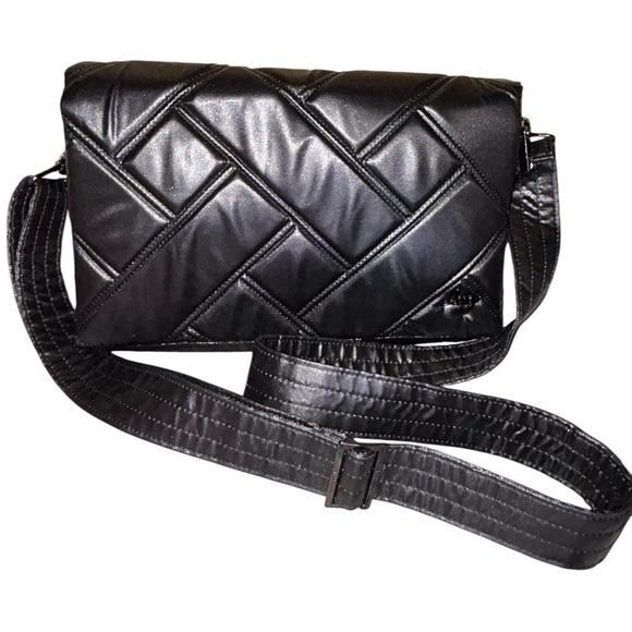 lug Handbags - NWOT lug huddle quilted crossbody bag